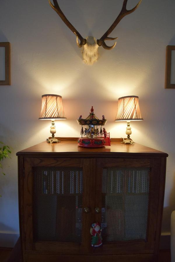 Cedra Cottage - Vintage Country Hideaway Аксминстър Екстериор снимка