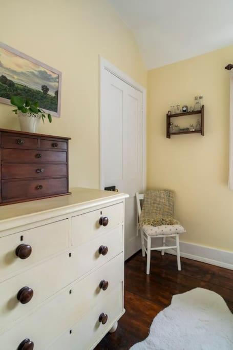 Cedra Cottage - Vintage Country Hideaway Аксминстър Екстериор снимка