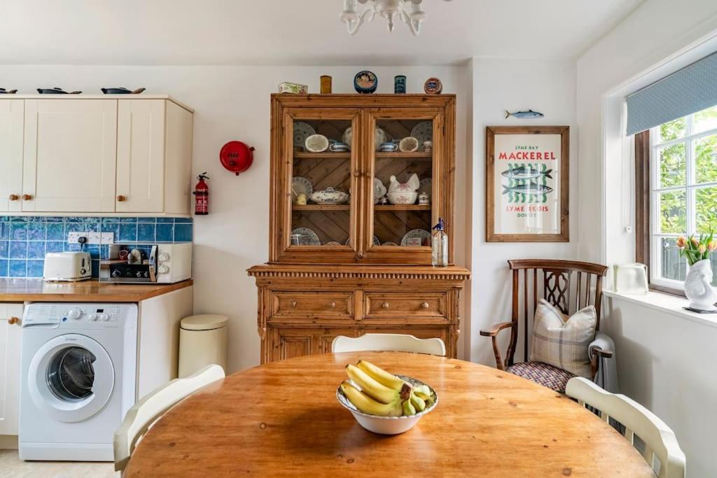 Cedra Cottage - Vintage Country Hideaway Аксминстър Екстериор снимка
